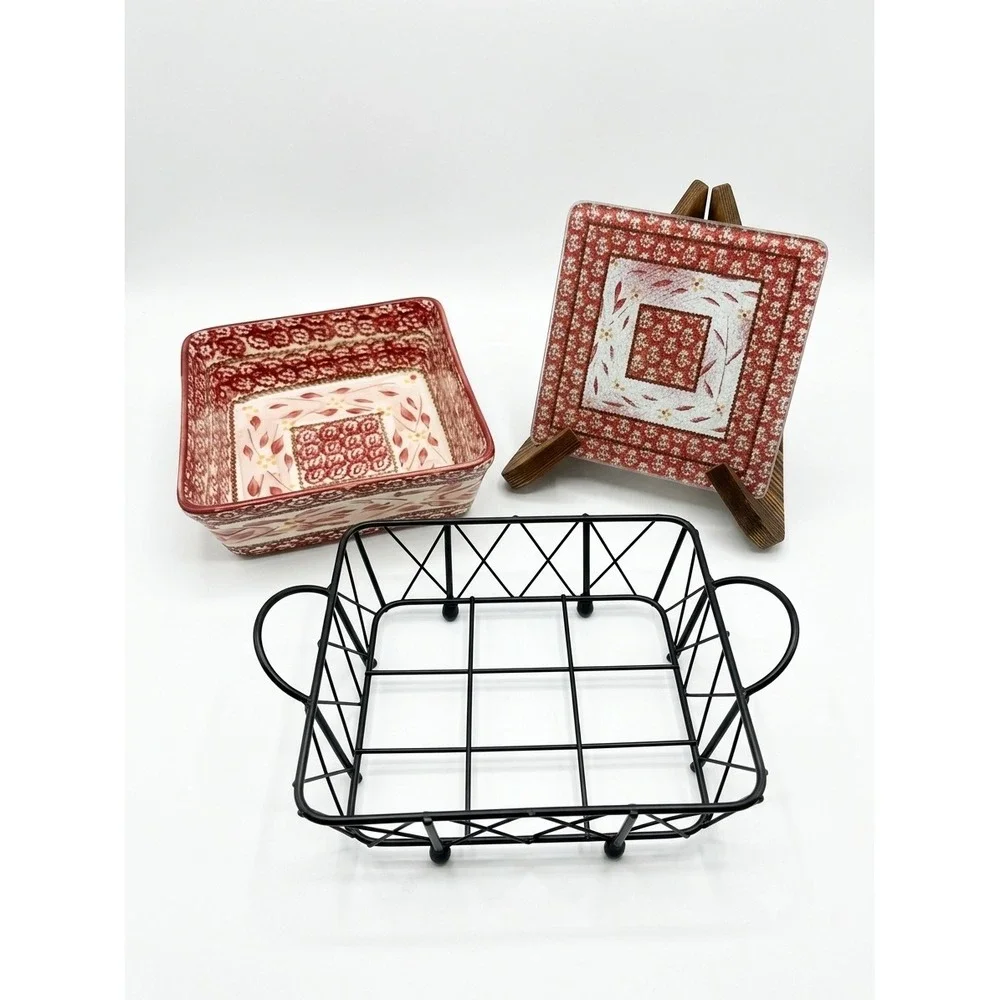 Temp-tations Old World Cranberry 1.5 QT Square Baker Casserole Trivet Caddy 3pc